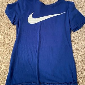 womens blue nike t!